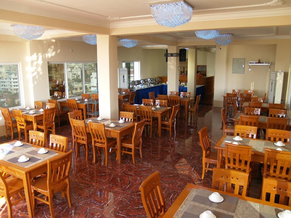 Nice Dream Hotel Мандалай Экстерьер фото